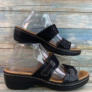 Clarks Slide Sandals Womens 8M Black Snake Print 2 Hook & Loop Straps Casual